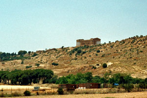 16-06-04 - Greek temple in Agrigento