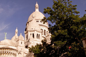 05-08-08 - Impressing basil at the Montmartre in Paris