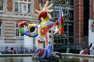 18.08.2008 - Brunnen gestaltet von Niki de Saint Phalle