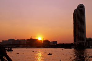 12-12-09 - Sunset at the Menam Chao Phraya