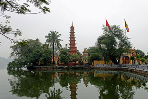 15.02.2015 - Tran Quoc Pagode in Hanoi (chùa Trấn Quốc)