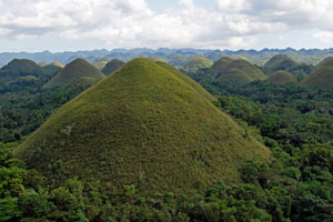 08-01-16 - Chocolate Hills, attraction of Bohol