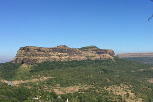 12.12.2015 - Traumhafter Panoramablick vom Lohgad Fort bei Lonavala