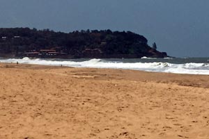 21.05.2016 - Candolim Beach mit stürmischer See