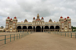 28-08-16 - Mysore Palace - fancy palace in Mysore